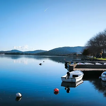 Vacation Labudica Near Sibenik, 3 Sobe *