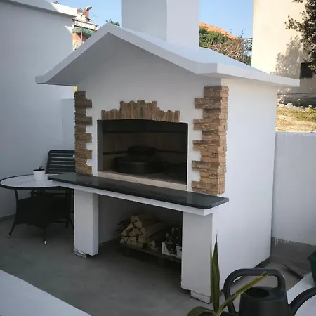 Vacation Labudica Near Sibenik, 3 Sobe Вилла Raslina