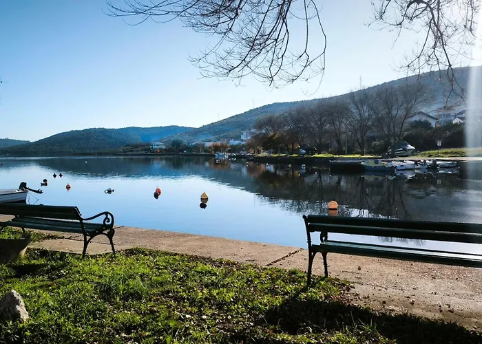 Вилла Vacation Labudica Near Sibenik, 3 Sobe *